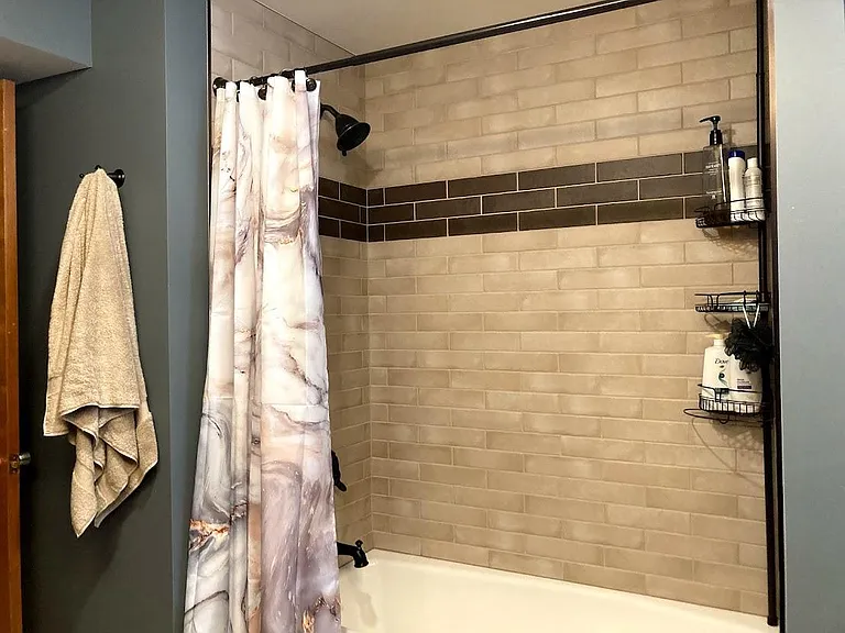4329 Waville Rd NE — Photo 37