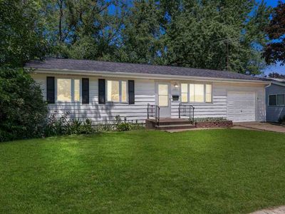 2413 Miami Dr, Iowa City, IA, 52240