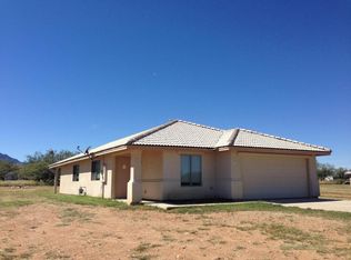 5750 S Alma Ln, Hereford, AZ 85615