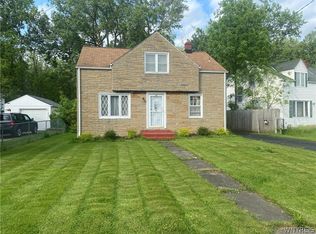 57 Pritchard St, Buffalo, NY 14210