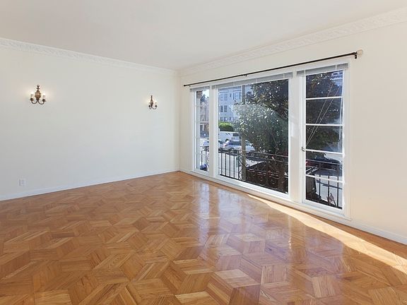 3rd image of 3712 Fillmore St #3712