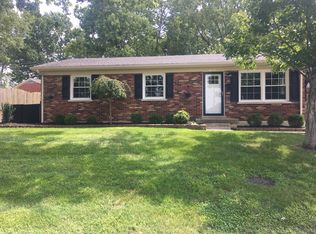 2104 Sage Rd, Lexington, KY 40504