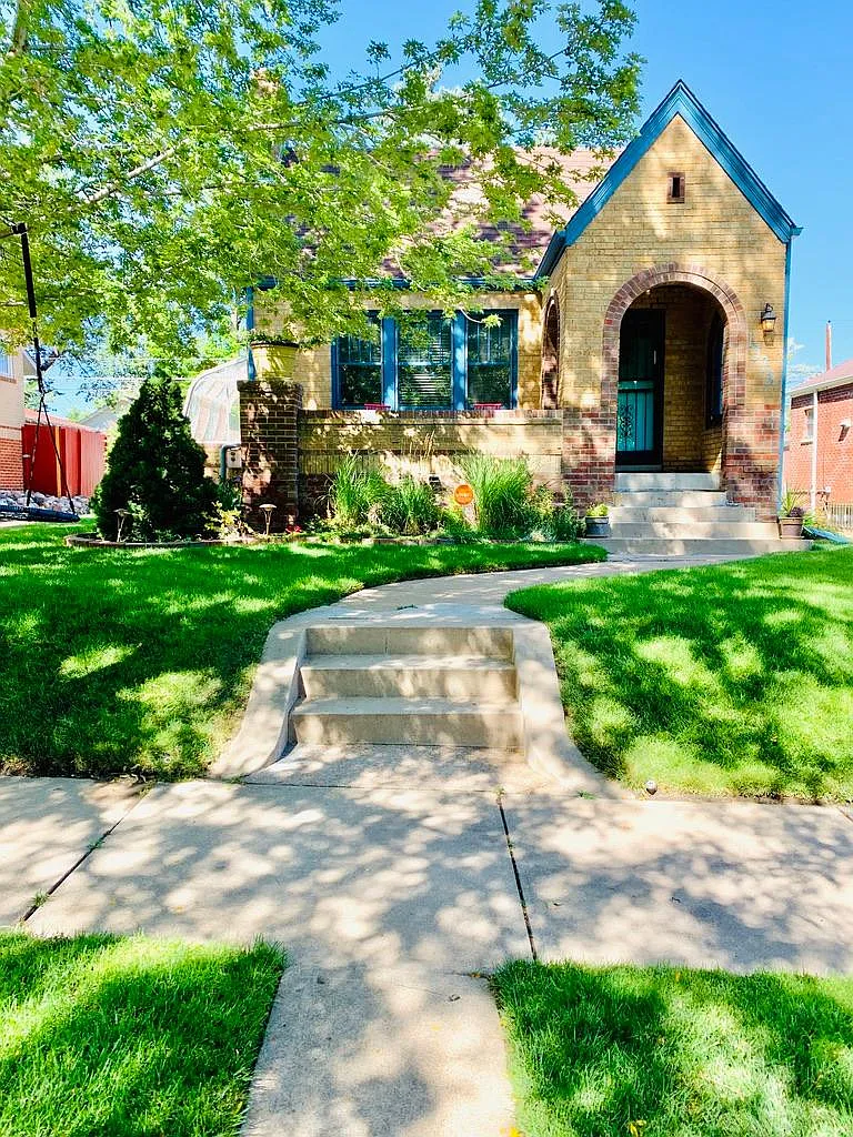 3 bed, 1972 sqft, $3,500 — Photo 2