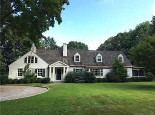 29 Huckleberry Ln, Darien, CT 06820