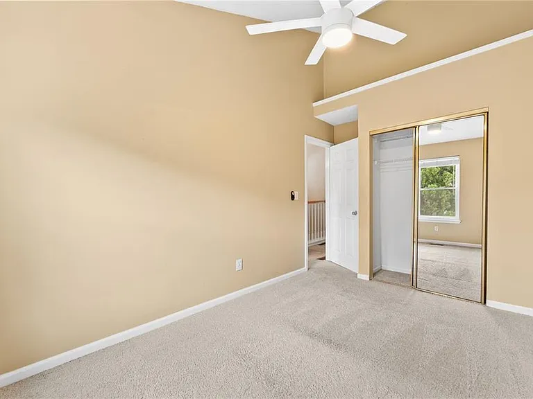 2266 Oak Glenn Cir — Photo 29