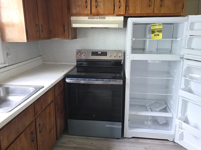 201 Maplewood Ave #3 — Photo 14