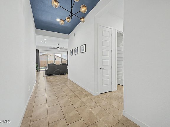 3rd image of 9337 W SELLS Drive