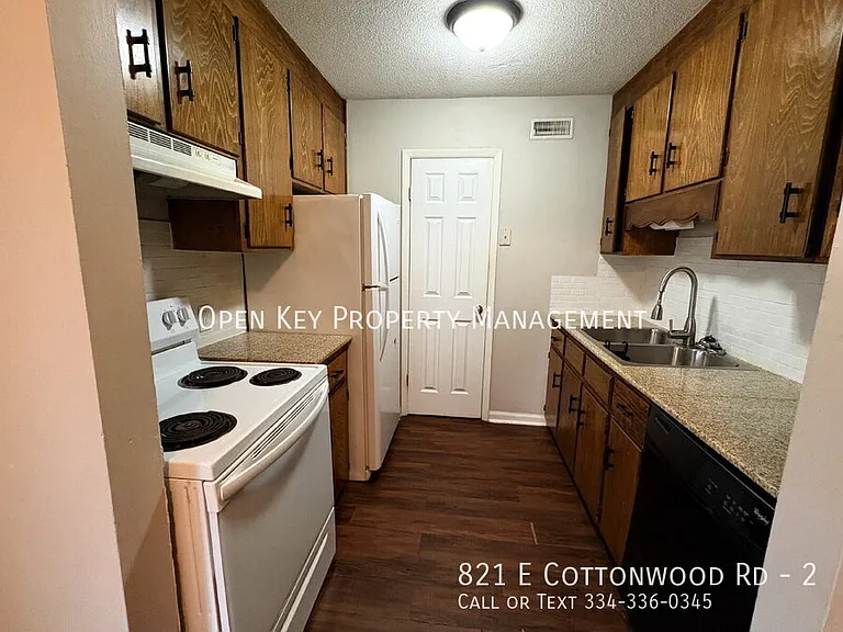 821 E Cottonwood Rd #2 — Photo 2