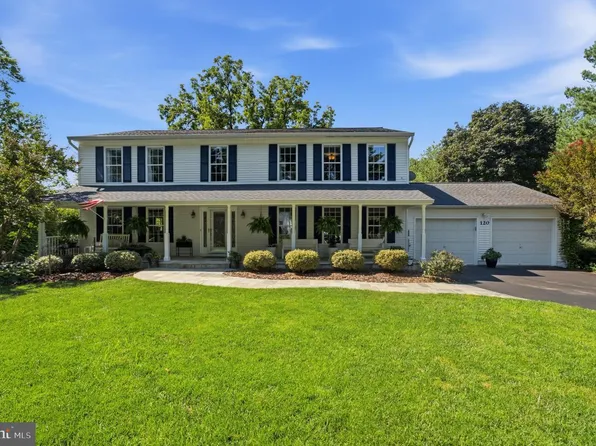 120 Amberleigh Dr, Silver Spring, MD 20905