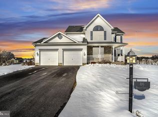 86 Barley Cir, Hanover, PA 17331