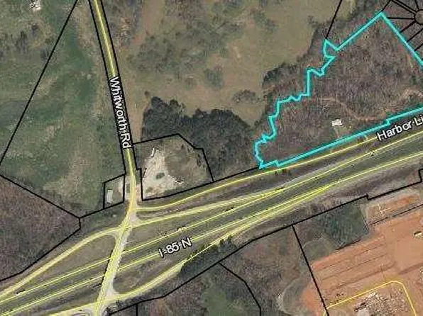 271 Harbor Light Marina Rd, Lavonia, GA 30553