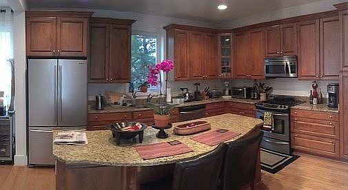 4th image of 713 14th St