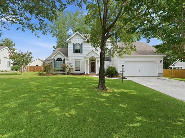 108 Millburgh Ln, Goose Creek, SC 29445