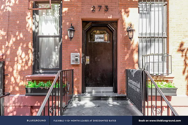 Rented by The Blueground | media 29