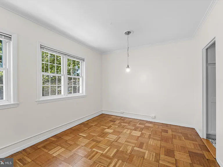 3226 Gunston Rd — Photo 16