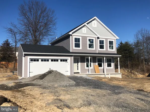 4155 Percy Ave, Chambersburg, PA 17202
