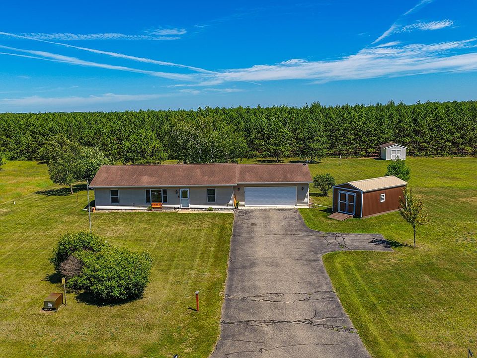 1st image of 21304 Farm View Dr