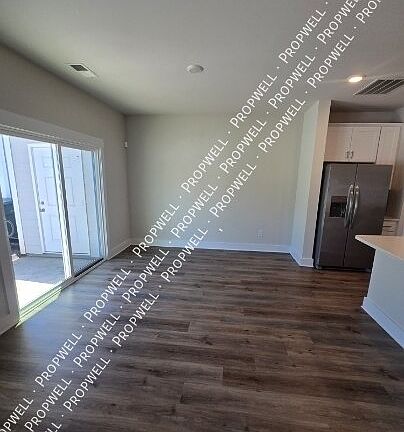 5th image of 623 Millwright Way