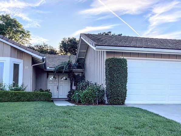 32 Herringbone Ct