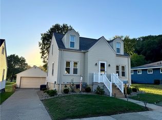 134 Chapman Ave, Newcomerstown, OH 43832