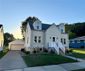 134 Chapman Ave, Newcomerstown, OH, 43832