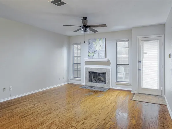 7322 Kingswood Cir, Fort Worth, TX 76133