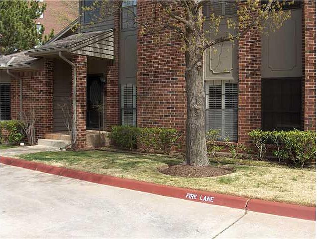 1st image of 6204 N Waterford Blvd #7