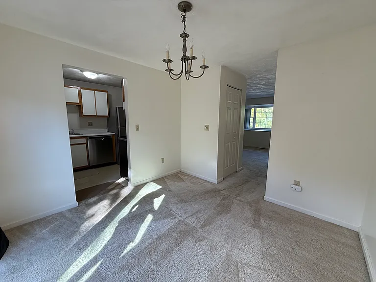 777 Middle Rd #36 — Photo 3