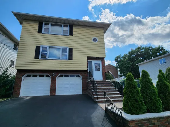 18 Henry St, Lodi, NJ 07644