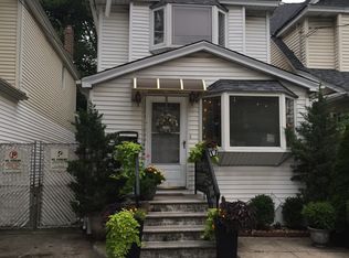 8719 Eliot Ave, Flushing, NY 11374
