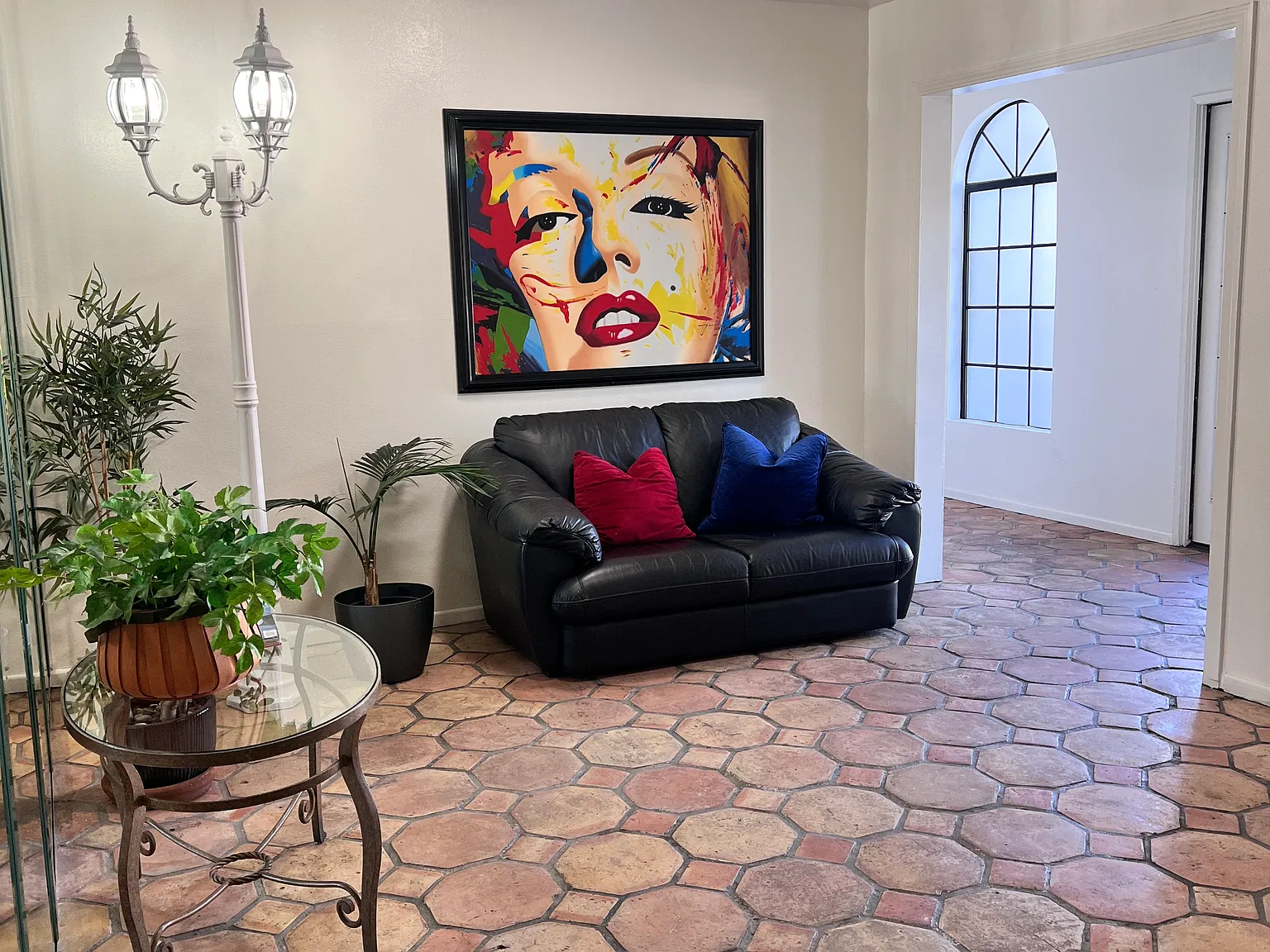 2 bed, $2,450 — Photo 3