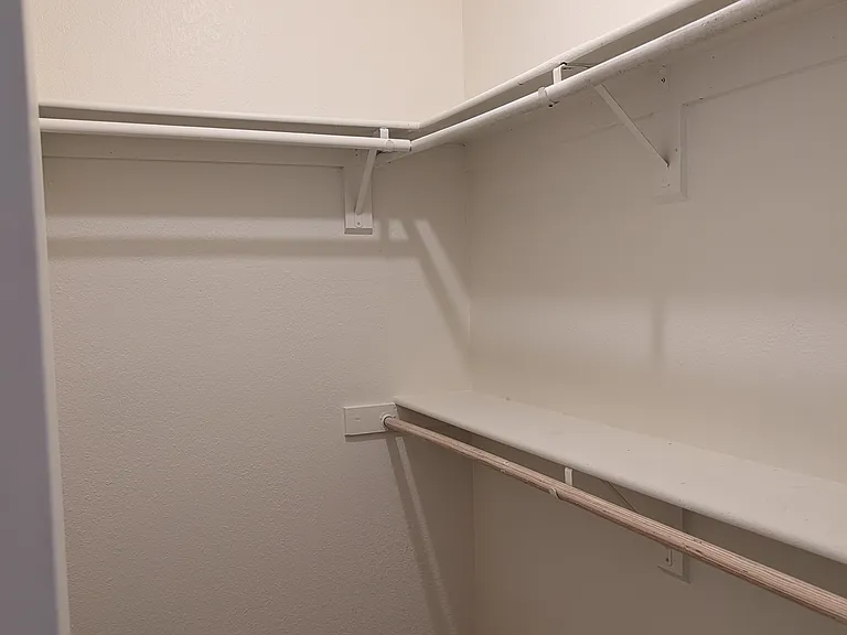 2125 Ashfork Ave — Photo 14