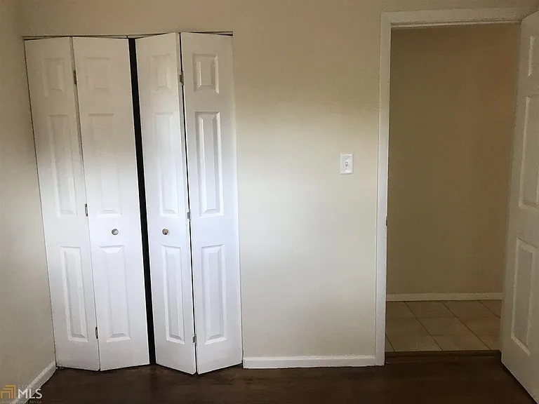 131 Pineview Dr — Photo 8