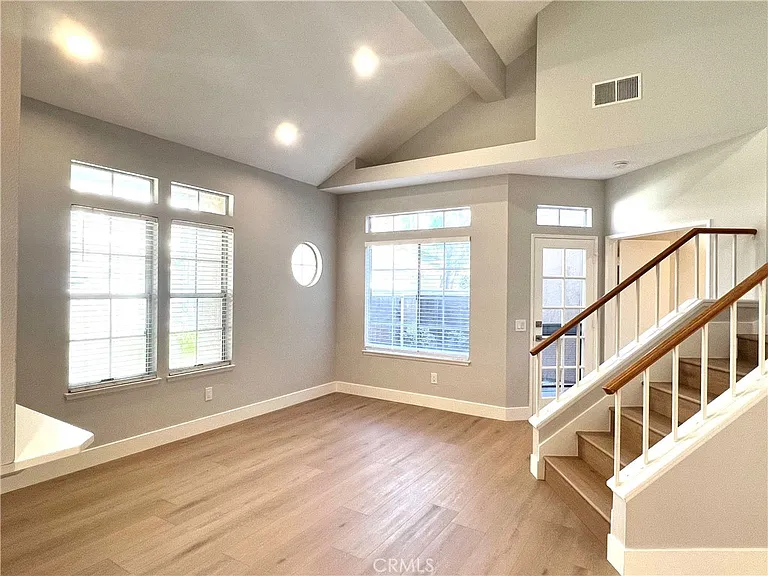 13220 Royalcrest Ct #183 — Photo 4