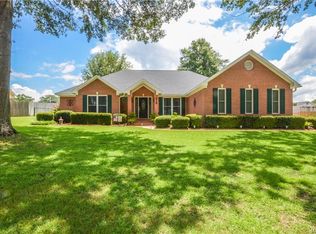 215 W Kingswood Dr, Enterprise, AL 36330