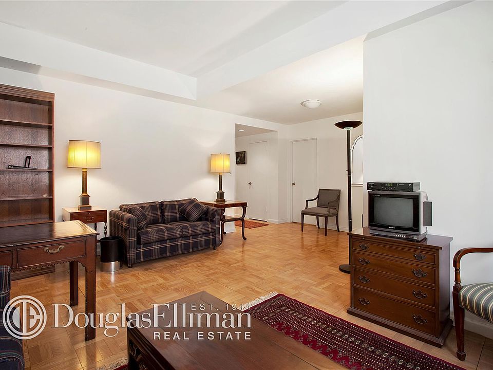 1st image of 25 Sutton Pl S APT 1L