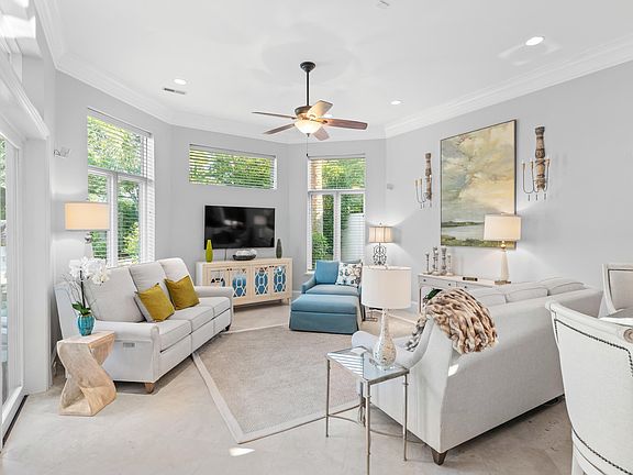 5th image of 8028 Cortona Dr.