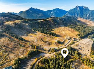 63 Snoqualmie Village Dr, Snoqualmie Pass, WA 98068