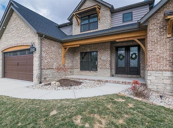 2nd image of 3770 Cabernet Ln