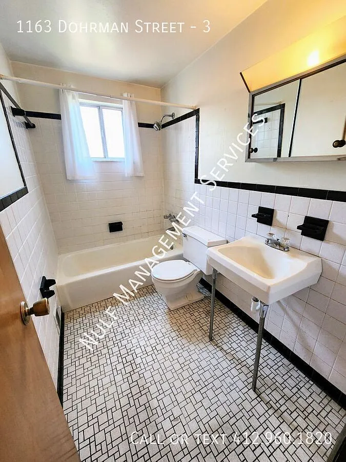 2 Bed, 1 Bath in McKees Rocks — Photo 4