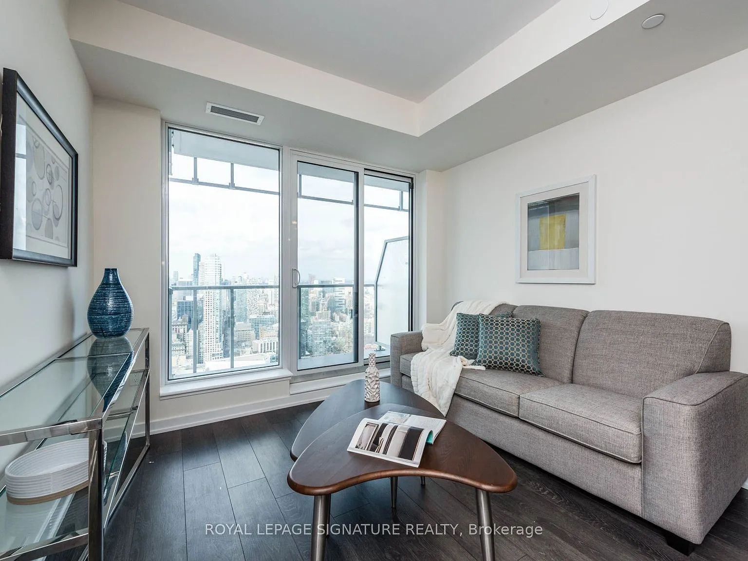 2 bed, $2,850 — Photo 2