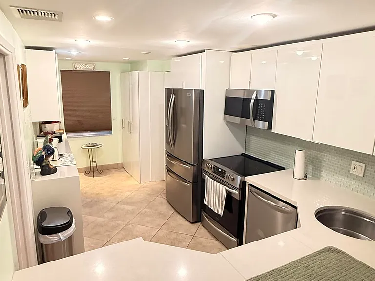 4031 N Cypress Dr #101 — Photo 14