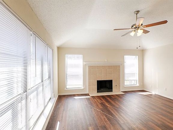 2nd image of 1348 Todd Dr