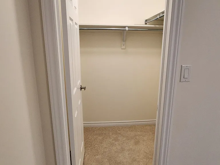 338 Fleetwood Dr — Photo 21