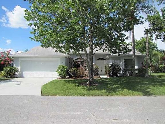 2nd image of 5925 Cedarwood Ln