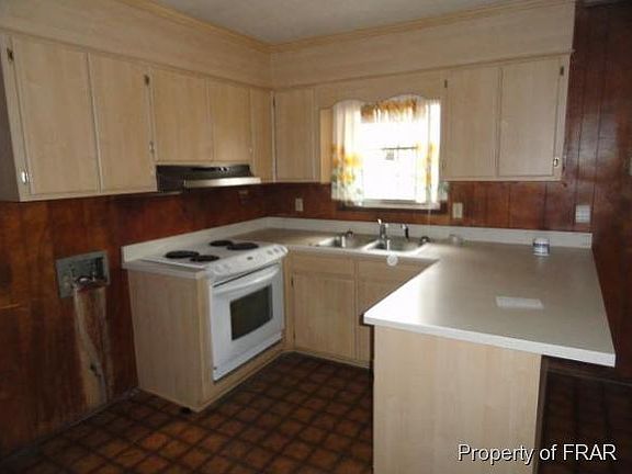 4th image of 3318 Marita Dr