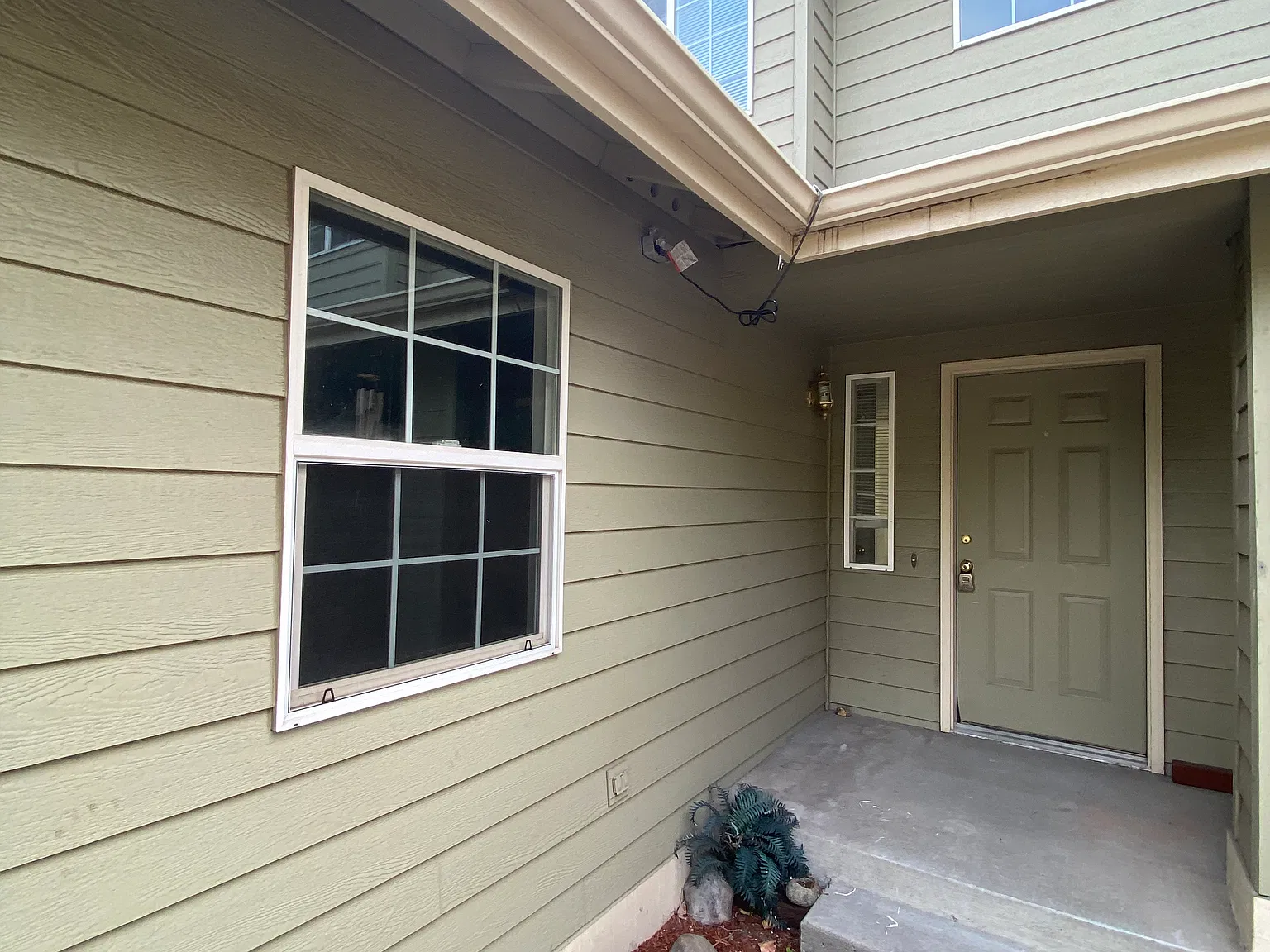 2 bed, 2.5 bath, 1144 sqft, $1,795 — Photo 2