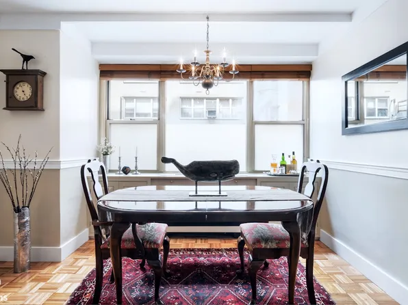 520 East 72nd Street image 2 of 13