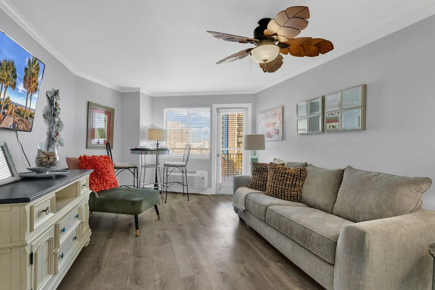 1 bed, 1.0 bath, 592 sqft, $2,515 — Photo 1