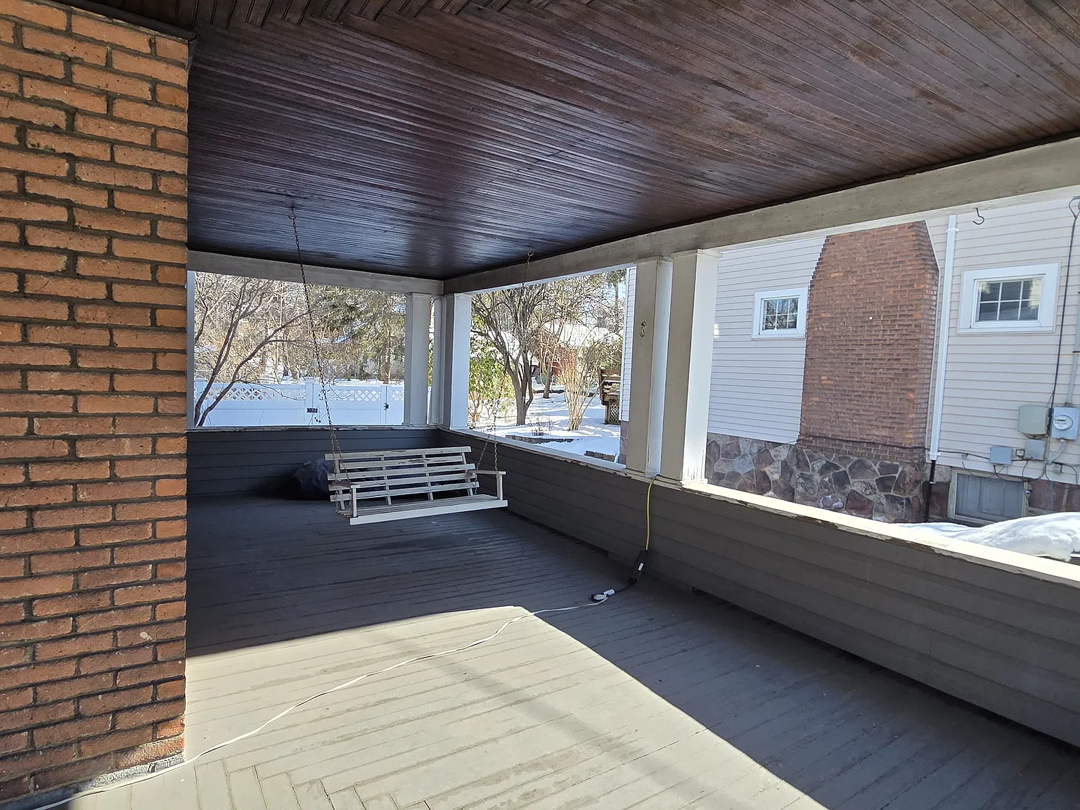 3 bed, 3.5 bath, 1764 sqft, $4,300 — Photo 2